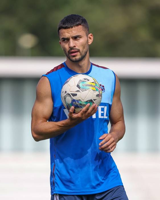 Trabzonspor Slovenya Kampında Tempoyu Artırdı: Nenad Bjelica'dan Taktik Prova 20